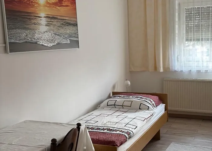 Bed & Breakfast Eicher Schwechat